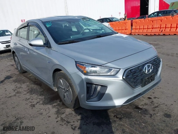 2020 Hyundai Ioniq Hybrid SE with VIN KMHC75LC8LU243155, listed as a IAAI auction lot 41603555 with 80,604 mi miles. Bid and sale history available at carsss.com. Image 1.