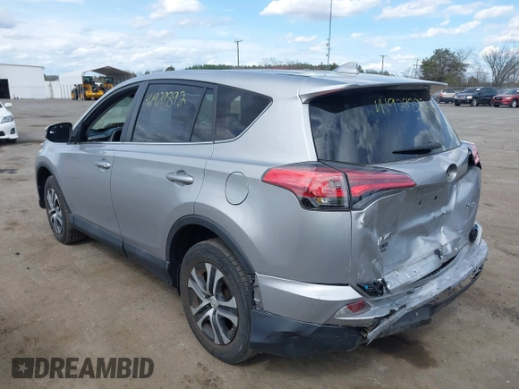 2018 Toyota RAV4 XLE with VIN 2T3WFREV9JW410102, listed as a IAAI auction lot 41929892 with 75,422 mi miles and . Bid and sale history available at carsss.com. Image 3.