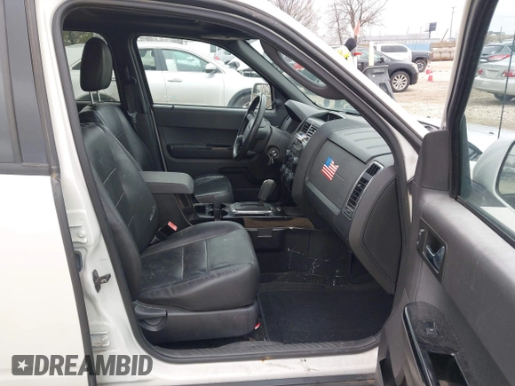 2011 Ford Escape Limited with VIN 1FMCU9EG6BKA51405, listed as a IAAI auction lot 42007801 with 162,904 mi miles. Bid and sale history available at carsss.com. Image 5.
