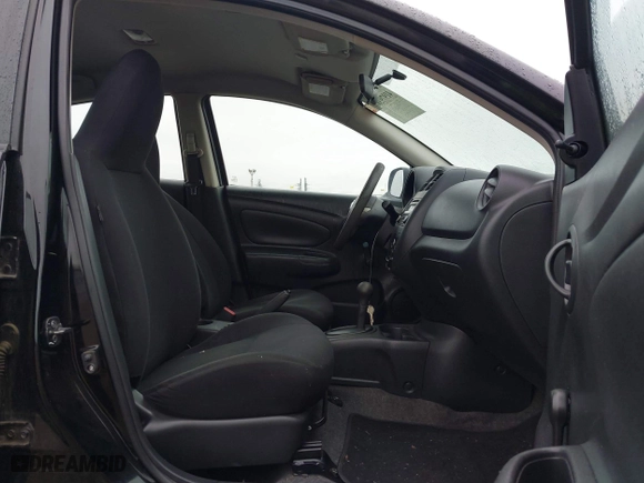 2015 Nissan Versa SV with VIN 3N1CN7AP1FL809508, listed as a IAAI auction lot 41979380 with 190,307 mi miles. Bid and sale history available at carsss.com. Image 5.