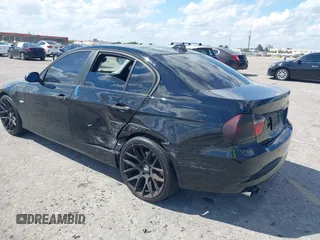 2007 BMW 3 Series 328i with VIN WBAVA33597PV67611, listed as a IAAI auction lot 41856072 with 209,720 mi miles and . Bid and sale history available at DreamBid. Image 3.