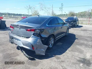 2018 Hyundai Sonata SEL with VIN 5NPE34AF6JH701346, listed as a IAAI auction lot 41877477 with 86,077 mi miles and . Bid and sale history available at DreamBid. Image 4.