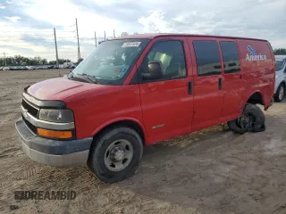 2005 Chevrolet Express Cargo Van with VIN 1GCGG25V051173836, listed as a Copart auction lot 73557324 with 326,858 mi miles and Salvage Title. Bid and sale history available at carsss.com. Image 1.