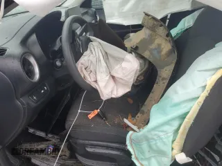 2021 Kia Forte LXS с VIN 3KPF24AD7ME372316, выставлен на аукционе Copart как лот 80781514 с пробегом Не указан миль и На запчасти • Non repairable. История ставок и продаж доступна на DreamBid. Изображение 7.