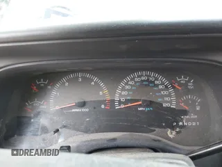 2000 Dodge Dakota Sport with VIN 1B7HG2AZ9YS777509, listed as a IAAI auction lot 42145010 with Not provided miles and . Bid and sale history available at DreamBid. Image 7.