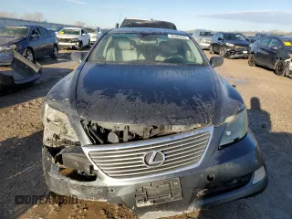 2007 Lexus LS 460 z VIN JTHBL46F075001860, wystawiony jako Copart lot #46585835 z przebiegiem 286 126 mil mil oraz Szkoda całkowita • Salvage title. Historia ofert i sprzedaży dostępna na DreamBid. Obrazek 5.