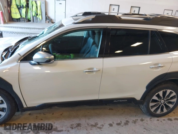 2025 Subaru Outback Touring XT with VIN 4S4BTGPD0S3223833, listed as a IAAI auction lot 41850418 with 277 mi miles and . Bid and sale history available at DreamBid. Image 14.