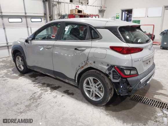 2023 Hyundai Kona SE with VIN KM8K2CAB2PU013965, listed as a IAAI auction lot 41572552 with 39,557 mi miles. Bid and sale history available at carsss.com. Image 3.