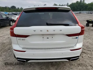 2019 Volvo XC60 R-Design z VIN LYVA22RM9KB233381, wystawiony jako Copart lot #67698424 z przebiegiem 66 835 mil mil oraz Szkoda całkowita • Salvage title. Historia ofert i sprzedaży dostępna na DreamBid. Obrazek 6.