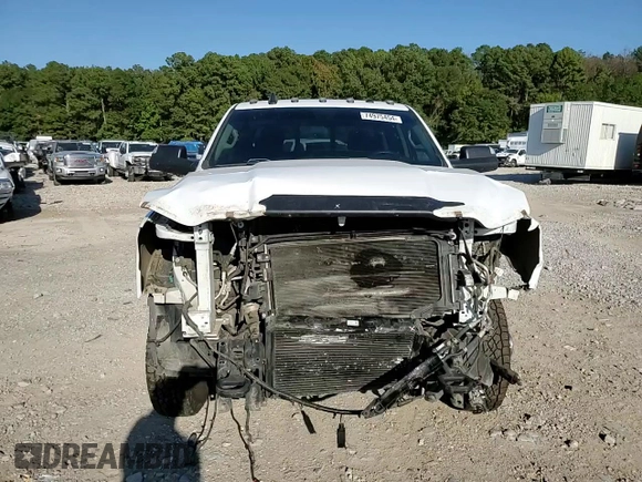 2019 Ram 3500 Tradesman with VIN 3C63RRGL4KG591799, listed as a Copart auction lot 74975454 with 140,736 mi miles and Salvage Title. Bid and sale history available at carsss.com. Image 11.