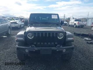 2023 Jeep Gladiator High Altitude z VIN 1C6HJTFG0PL504618, wystawiony jako IAAI lot #41877983 z przebiegiem 26 402 mil mil oraz . Historia ofert i sprzedaży dostępna na DreamBid. Obrazek 13.