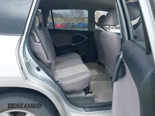 2007 Toyota RAV4 with VIN JTMBD33V775097927, listed as a IAAI auction lot 41870623 with 182,005 mi miles. Bid and sale history available at carsss.com. Image 8.