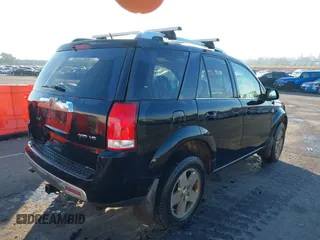 2007 Saturn VUE V6 z VIN 5GZCZ63407S845674, wystawiony jako IAAI lot #41392943 z przebiegiem Nie podano mil oraz . Historia ofert i sprzedaży dostępna na DreamBid. Obrazek 4.