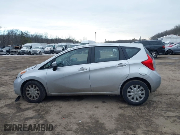 2015 Nissan Note S with VIN 3N1CE2CP5FL405319, listed as a IAAI auction lot 41357912 with 133,073 mi miles and . Bid and sale history available at DreamBid. Image 14.