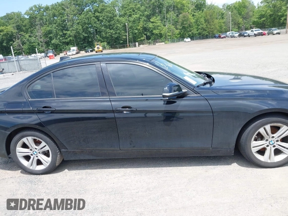 2016 BMW 3 Series 328i xDrive с VIN WBA8E3G52GNU02944, выставлен на аукционе IAAI как лот 42429072 с пробегом 81 520 миль миль и . История ставок и продаж доступна на DreamBid. Изображение 12.