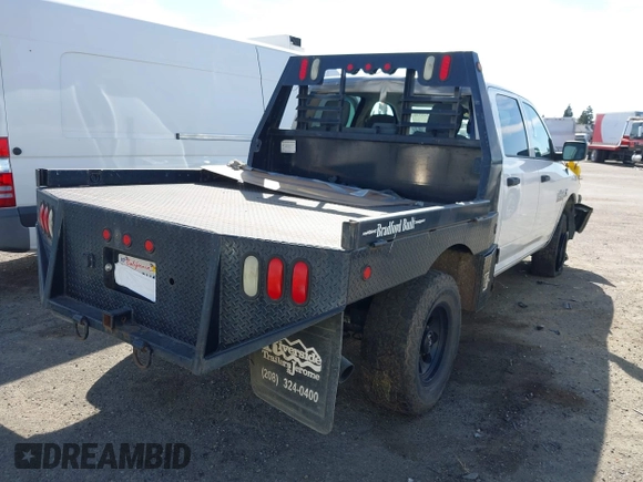 2015 Ram 2500 Tradesman with VIN 3C6UR5CL4FG665098, listed as a IAAI auction lot 42249739 with 34,165 mi miles and . Bid and sale history available at DreamBid. Image 4.