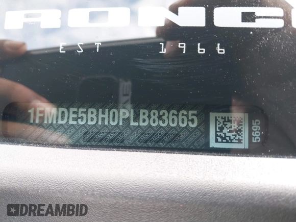 2023 Ford Bronco z VIN 1FMDE5BHOPLB83665, wystawiony jako IAAI lot #41520897 z przebiegiem 16 678 mil mil oraz . Historia ofert i sprzedaży dostępna na DreamBid. Obrazek 9.