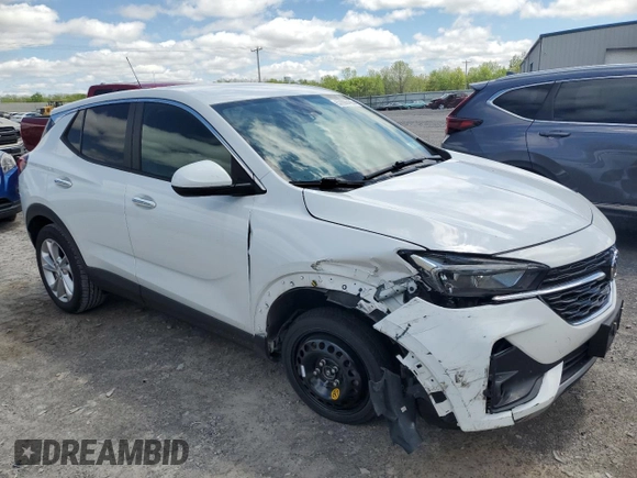 2021 Buick Encore GX Preferred z VIN KL4MMCSL8MB174725, wystawiony jako Copart lot #57096485 z przebiegiem 51 071 mil mil oraz Szkoda całkowita • Salvage title. Historia ofert i sprzedaży dostępna na DreamBid. Obrazek 4.