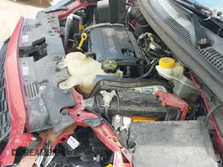 2013 Chevrolet Sonic LT с VIN 1G1JC5SH1D4233369, выставлен на аукционе IAAI как лот 43410322 с пробегом 80 851 миль миль и . История ставок и продаж доступна на DreamBid. Изображение 19.
