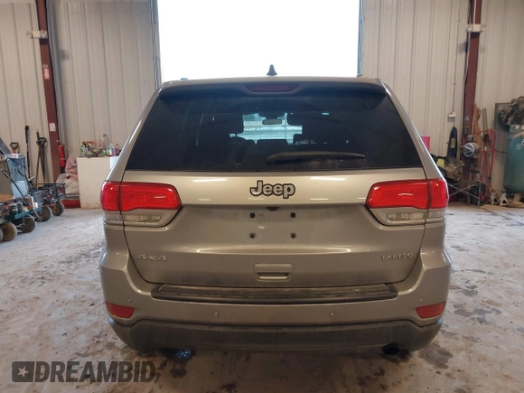 2019 Jeep Grand Cherokee Laredo E with VIN 1C4RJFAG8KC823814, listed as a IAAI auction lot 41728782 with 120,695 mi miles. Bid and sale history available at carsss.com. Image 17.
