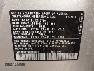 2019 Volkswagen Atlas SE with VIN 1V2LR2CA2KC533079, listed as a IAAI auction lot 41352399 with 88,826 mi miles and . Bid and sale history available at DreamBid. Image 9.
