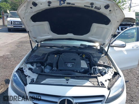 2017 Mercedes-Benz C 300 с VIN 55SWF4KB2HU204504, выставлен на аукционе IAAI как лот 42660080 с пробегом 40 202 миль миль и . История ставок и продаж доступна на DreamBid. Изображение 10.