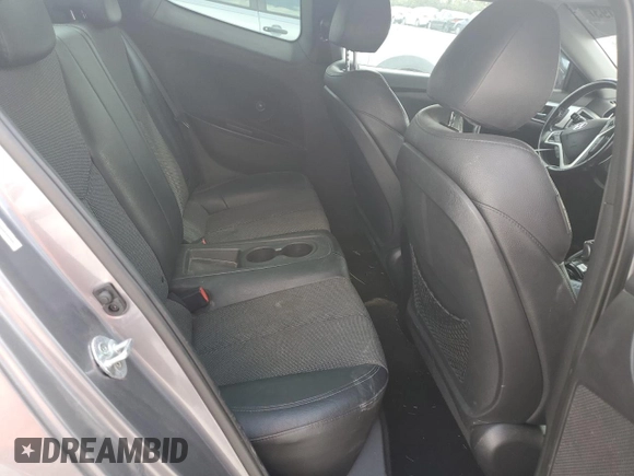 2014 Hyundai Veloster with VIN KMHTC6AD2EU216209, listed as a Copart auction lot 68901093 with 106,189 mi miles and Salvage title. Bid and sale history available at DreamBid. Image 10.