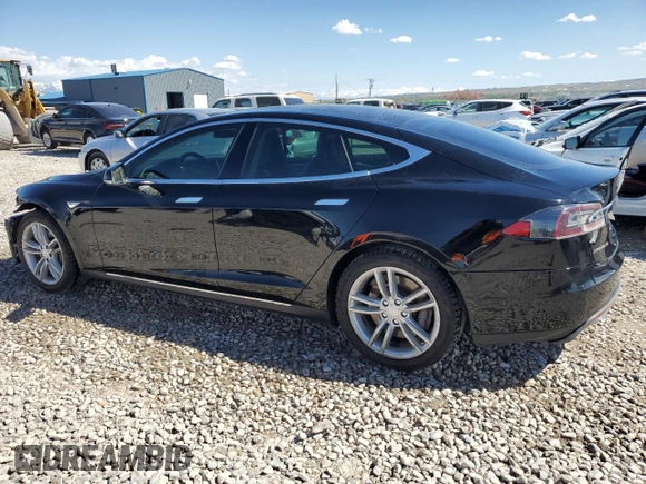 2014 Tesla Model S 60 with VIN 5YJSA1H18EFP34998, listed as a Copart auction lot 55416135 with 229,107 mi miles and Salvage title. Bid and sale history available at DreamBid. Image 2.