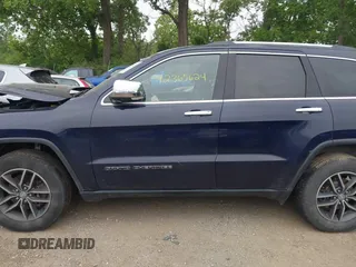 2018 Jeep Grand Cherokee Limited z VIN 1C4RJFBG9JC365715, wystawiony jako IAAI lot #42365624 z przebiegiem 125 639 mil mil oraz . Historia ofert i sprzedaży dostępna na DreamBid. Obrazek 14.