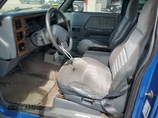 1993 Dodge Dakota z VIN 1B7GL23Y4PS119770, wystawiony jako Copart lot #59482765 z przebiegiem 171 395 mil mil oraz Szkoda całkowita • Salvage title. Historia ofert i sprzedaży dostępna na DreamBid. Obrazek 7.