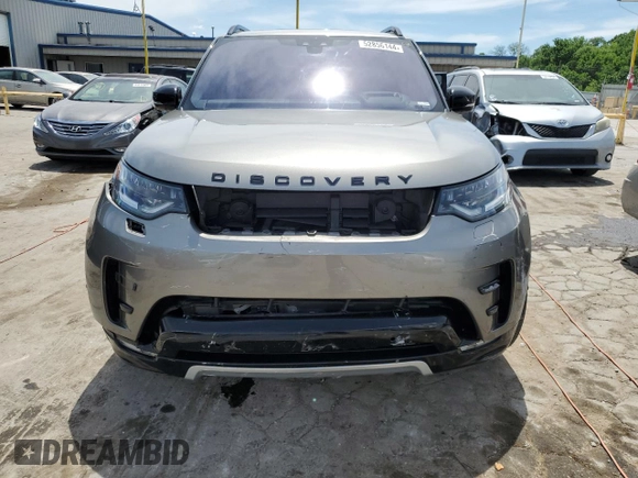 2019 Land Rover Discovery HSE Luxury with VIN SALRT2RV1KA094968, listed as a Copart auction lot 52856144 with 74,860 mi miles and . Bid and sale history available at DreamBid. Image 5.