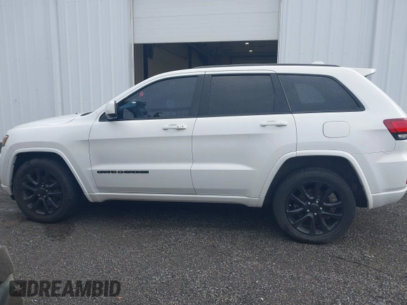 2019 Jeep Grand Cherokee Upland with VIN 1C4RJFAG5KC589793, listed as a IAAI auction lot 42189408 with 175,841 mi miles and . Bid and sale history available at DreamBid. Image 14.