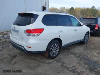 2013 Nissan Pathfinder Platinum with VIN 5N1AR2MN7DC610196, listed as a IAAI auction lot 41896895 with 148,492 mi miles. Bid and sale history available at carsss.com. Image 4.