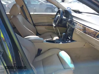 2007 BMW 3 Series 335i with VIN WBAVB73537VF52444, listed as a IAAI auction lot 42348379 with 185,399 mi miles and . Bid and sale history available at DreamBid. Image 5.