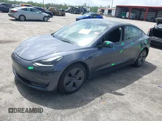 2023 Tesla Model 3 z VIN 5YJ3E1EA4PF461624, wystawiony jako IAAI lot #42433789 z przebiegiem 22 182 mil mil oraz . Historia ofert i sprzedaży dostępna na DreamBid. Obrazek 21.