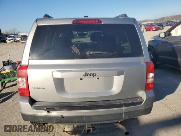 2017 Jeep Patriot 75th Anniversary with VIN 1C4NJRBB0HD122108, listed as a Copart auction lot 83192684 with 171,270 mi miles and Salvage Title. Bid and sale history available at carsss.com. Image 6.