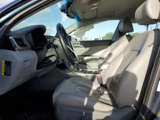 2017 Kia Optima EX z VIN KNAGV4LD6H5007410, wystawiony jako Copart lot #84968024 z przebiegiem 87 588 mil mil oraz Szkoda całkowita • Salvage title. Historia ofert i sprzedaży dostępna na DreamBid. Obrazek 7.