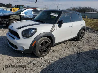 2012 MINI Countryman S with VIN WMWZC3C52CWP20082, listed as a Copart auction lot 47286305 with 60,968 mi miles and Salvage Title. Bid and sale history available at DreamBid. Image 1.