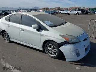 2010 Toyota Prius II with VIN JTDKN3DU2A0117959, listed as a IAAI auction lot 40957379 with 399,277 mi miles. Bid and sale history available at carsss.com. Image 1.