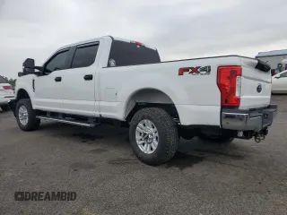 2018 Ford F-250 XL with VIN 1FT7W2B68JED04577, listed as a Copart auction lot 62562155 with 80,457 mi miles and Salvage title. Bid and sale history available at DreamBid. Image 2.