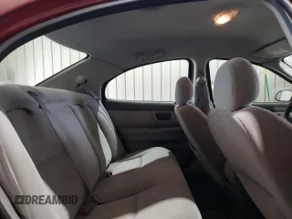 2004 Mercury Sable GS z VIN 1MEFM50U74A624472, wystawiony jako Copart lot #49885305 z przebiegiem 115 247 mil mil oraz Szkoda całkowita • Salvage title. Historia ofert i sprzedaży dostępna na DreamBid. Obrazek 10.