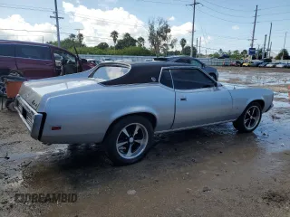 1971 Mercury Cougar z VIN 1F93H539570, wystawiony jako Copart lot #73825224 z przebiegiem 68 453 mil mil oraz Nie do naprawy. Historia ofert i sprzedaży dostępna na DreamBid. Obrazek 3.