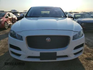 2017 Jaguar F-PACE 20d Prestige with VIN SADCK2BN4HA085821, listed as a Copart auction lot 47063215 with 130,480 mi miles and Clean Title. Bid and sale history available at carsss.com. Image 5.