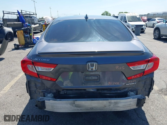 2020 Honda Accord Sport z VIN 1HGCV1F37LA017755, wystawiony jako IAAI lot #42267090 z przebiegiem 66 435 mil mil oraz . Historia ofert i sprzedaży dostępna na DreamBid. Obrazek 17.