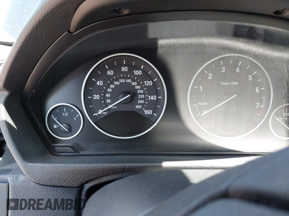 2014 BMW 3 Series 328i с VIN WBA3A5G54ENP32289, выставлен на аукционе IAAI как лот 42316443 с пробегом Не указан миль и . История ставок и продаж доступна на DreamBid. Изображение 7.