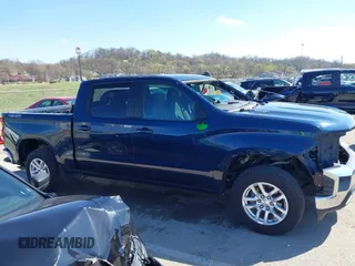 2020 Chevrolet Silverado 1500 LT with VIN 3GCUYDET2LG202357, listed as a IAAI auction lot 41893837 with 104,591 mi miles and . Bid and sale history available at DreamBid. Image 14.