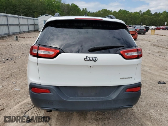 2016 Jeep Cherokee Altitude z VIN 1C4PJLAB7GW171896, wystawiony jako Copart lot #55929165 z przebiegiem 154 784 mil mil oraz Czysty tytuł • Clean title. Historia ofert i sprzedaży dostępna na DreamBid. Obrazek 6.