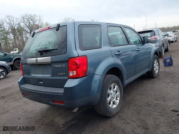 2010 Mazda Tribute Sport with VIN 4F2CY9C79AKM01295, listed as a IAAI auction lot 41962901 with 183,002 mi miles. Bid and sale history available at carsss.com. Image 4.