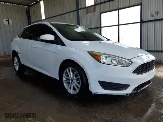 2018 Ford Focus SE with VIN 1FADP3F23JL297522, listed as a Copart auction lot 49119045 with 61,496 mi miles and Clean Title. Bid and sale history available at carsss.com. Image 4.