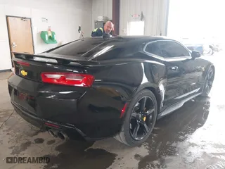 2018 Chevrolet Camaro 1SS with VIN 1G1FF1R75J0191701, listed as a IAAI auction lot 42005031 with 84,458 mi miles. Bid and sale history available at carsss.com. Image 4.